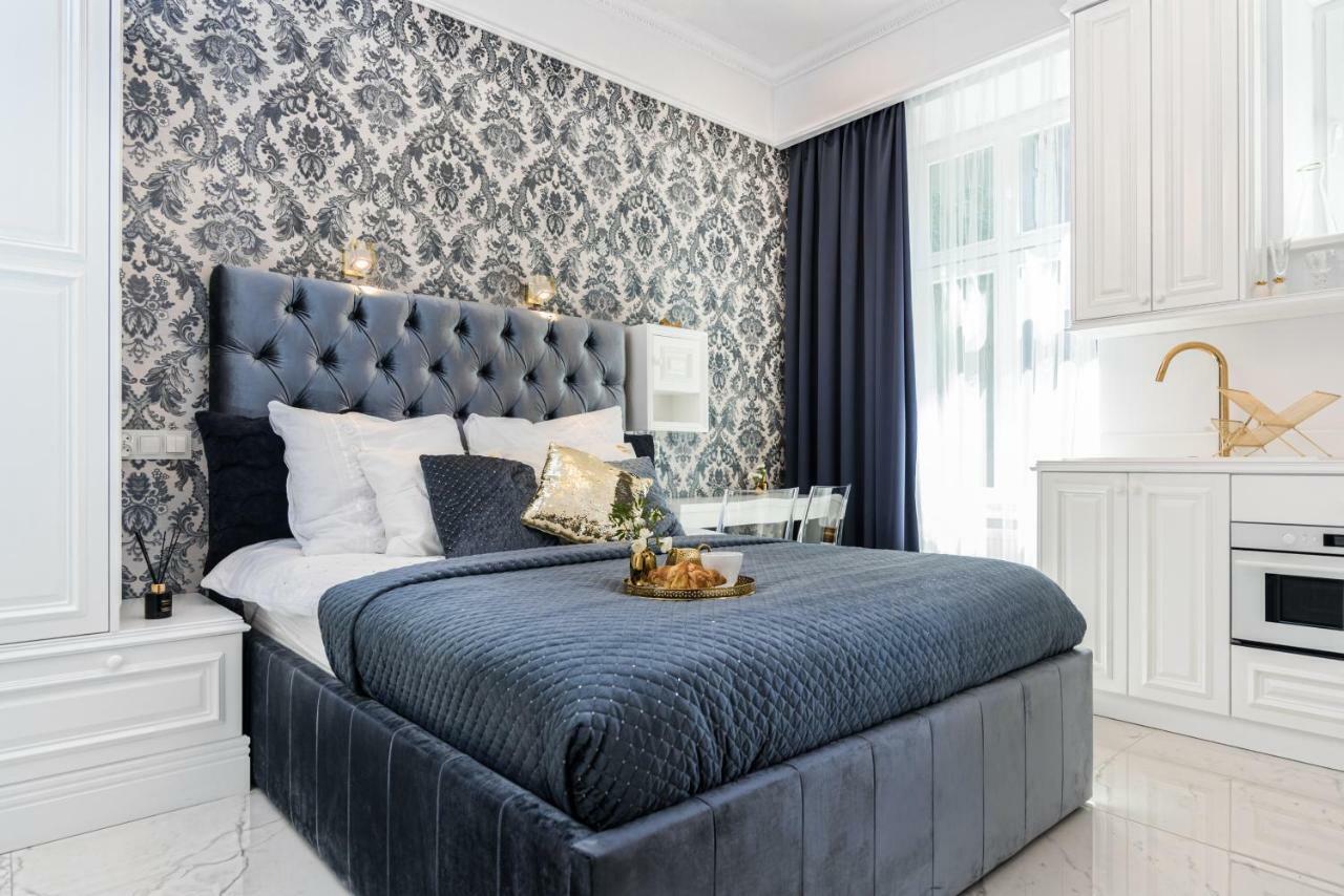 Golden Fish - New Apartment - Old Town كراكوفيا المظهر الخارجي الصورة